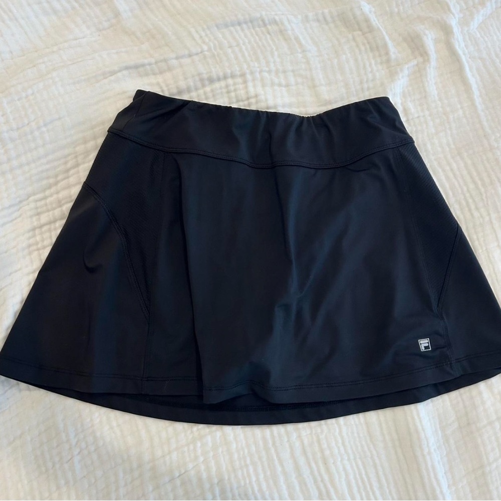 Black mini tennis skirt FILA size small